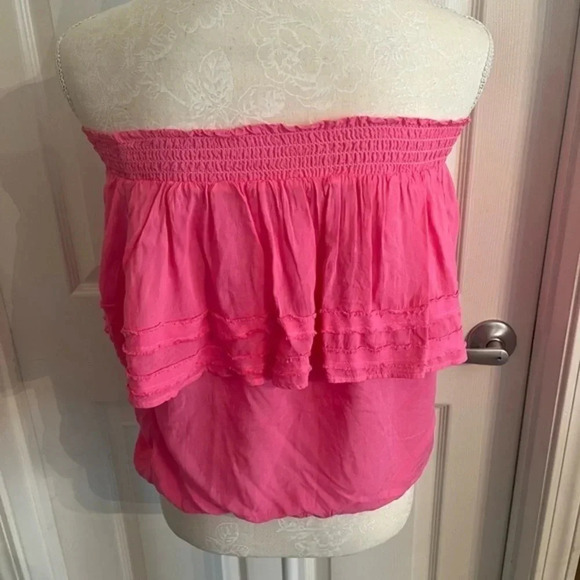 🌸On‎ The Road Pink Strapless Ruffle Top - Picture 7 of 10